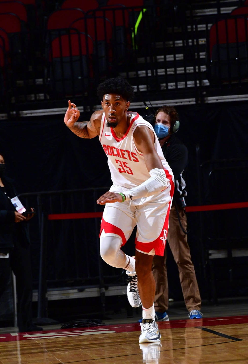 LOL官网-包含今夜休斯敦火箭备战欧联，伤情更新细节曝光，信心回归，心理建设被强调的词条